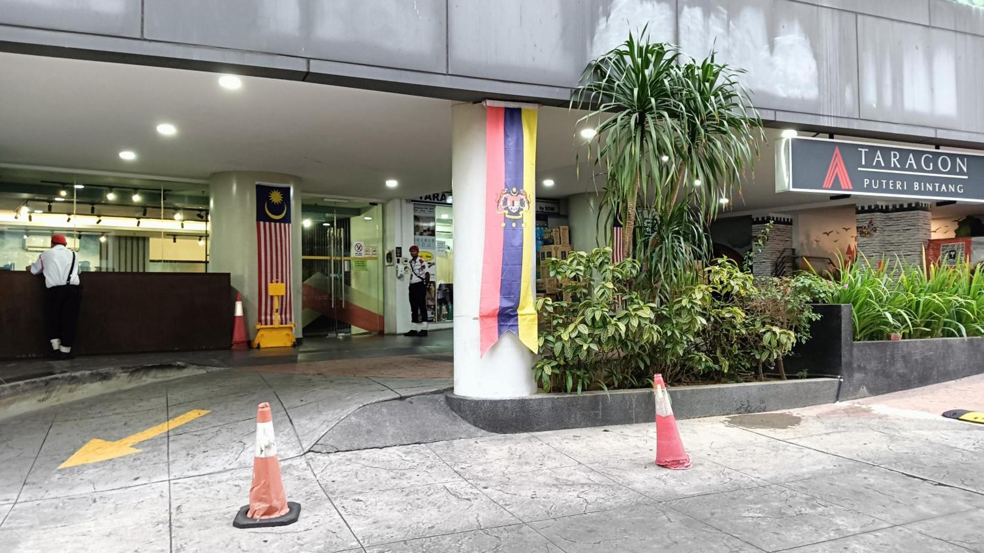One Maxim Residence At Taragon Kuala Lumpur Exterior foto